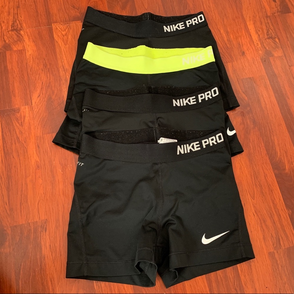 Nike pro training shorts set